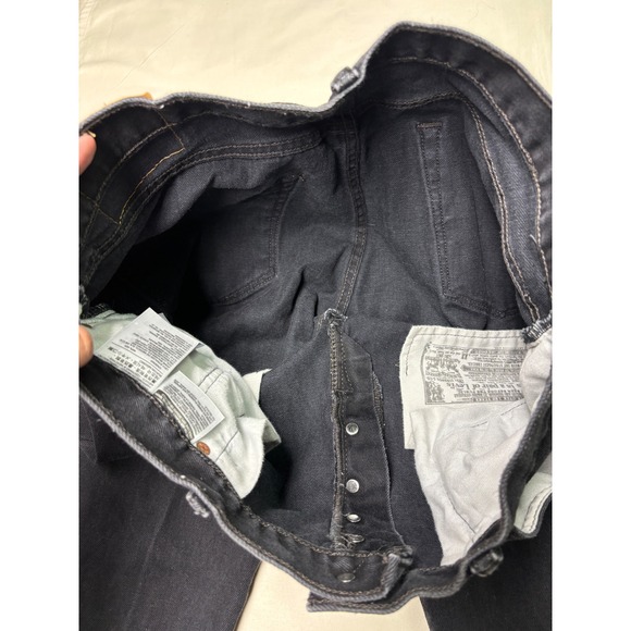 Levi's 501 Mens W36 L32 Black Button Fly Straight Leg Jeans - Picture 4 of 16